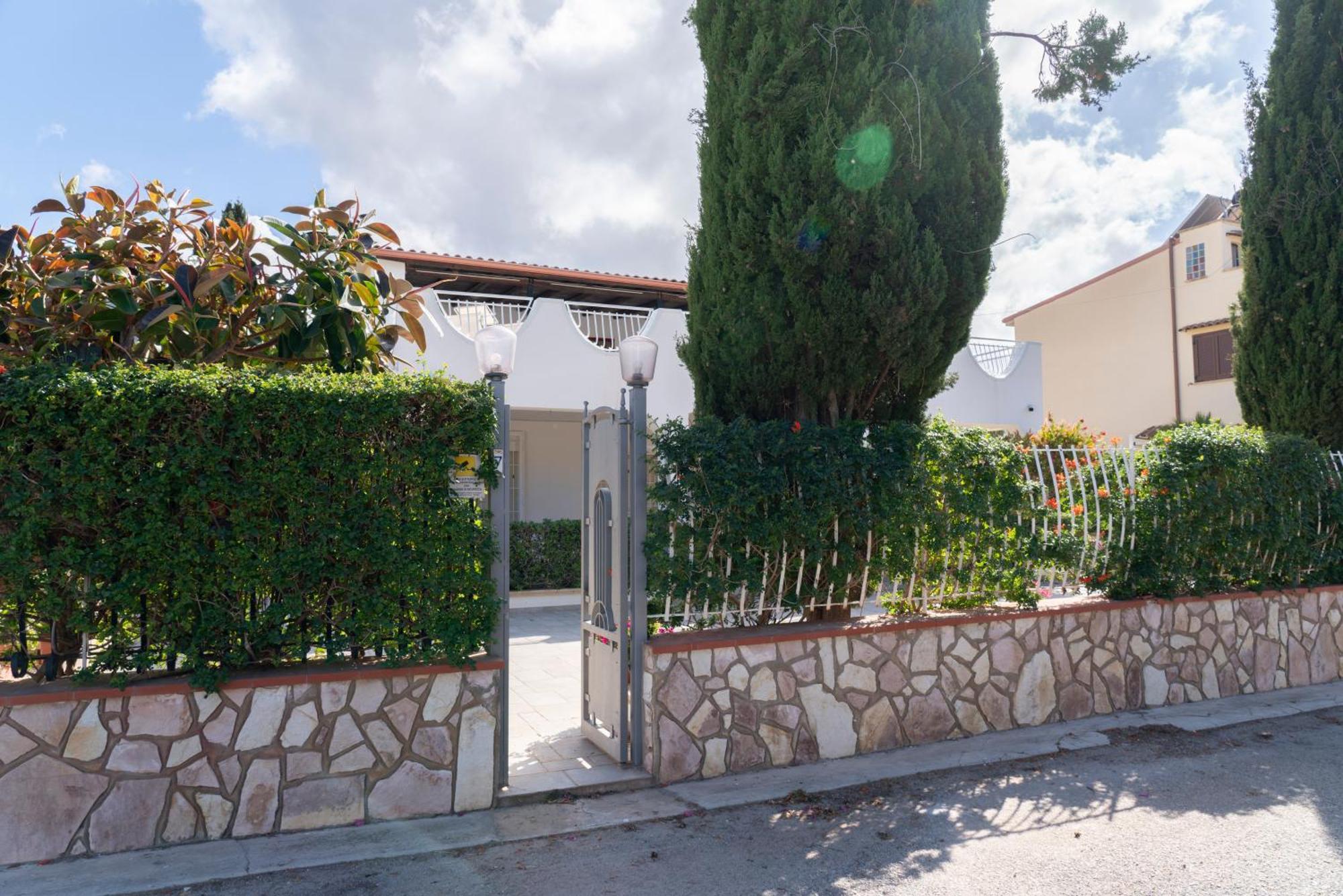 Villa Claudia E Simone Carini Ruang foto